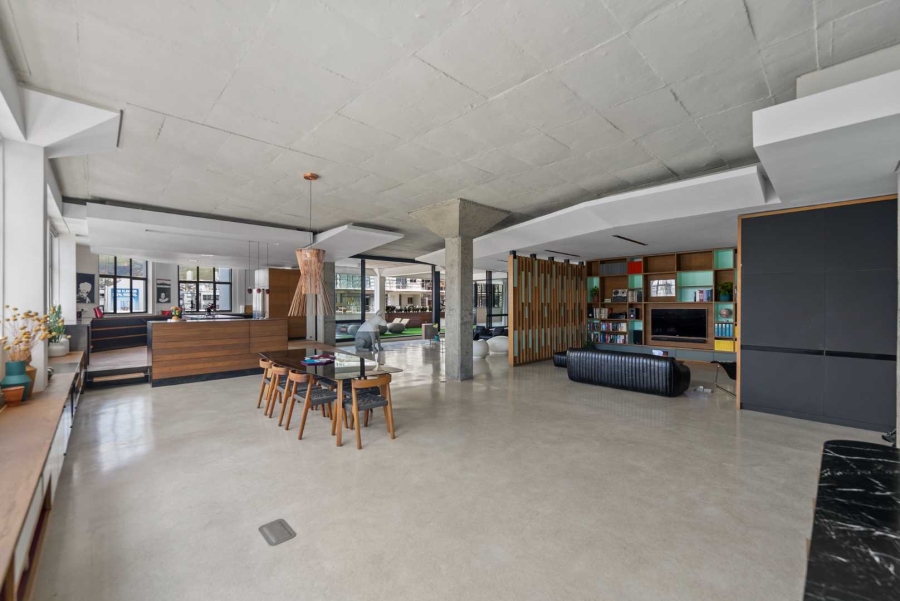 2 Bedroom Property for Sale in Gardens Western Cape